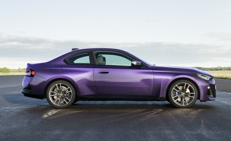 2022 BMW M240i xDrive Coupe Side Wallpapers 450x275 (138)