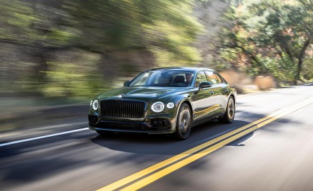 2022 Bentley Flying Spur Hybrid Front Three-Quarter Wallpapers 450x275 (25)