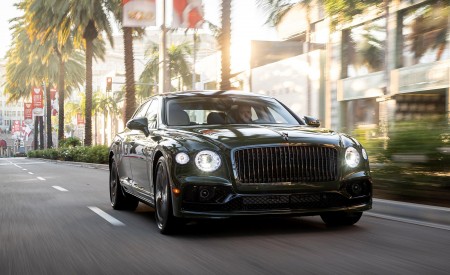 2022 Bentley Flying Spur Hybrid Front Wallpapers 450x275 (70)