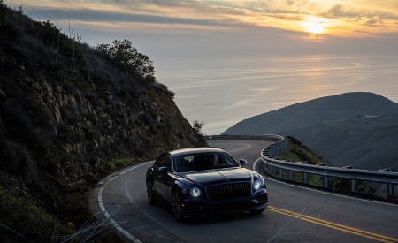 2022 Bentley Flying Spur Hybrid Front Wallpapers  450x275 (4)