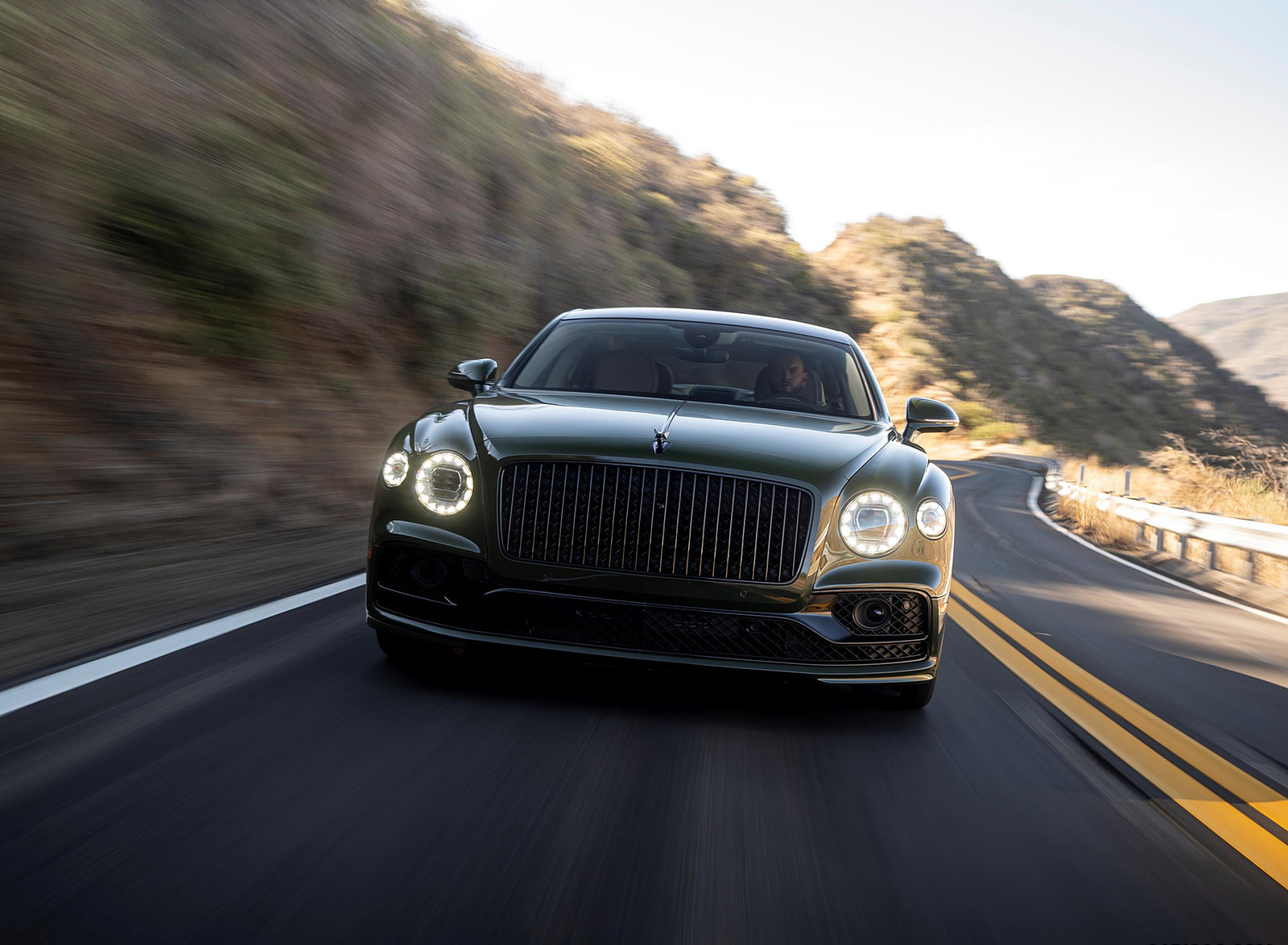 2022 Bentley Flying Spur Hybrid Front Wallpapers #18 of 182