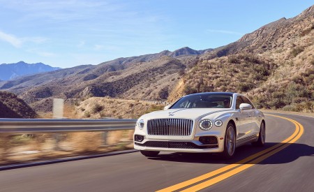 2022 Bentley Flying Spur Hybrid Front Wallpapers 450x275 (22)