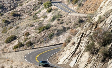 2022 Bentley Flying Spur Hybrid Front Wallpapers 450x275 (31)