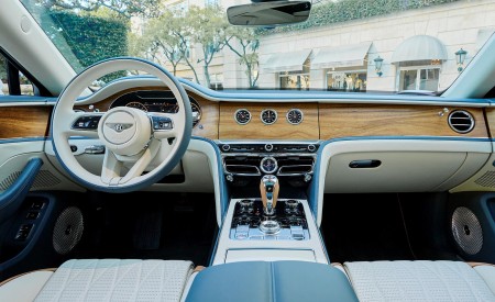2022 Bentley Flying Spur Hybrid Interior Cockpit Wallpapers 450x275 (114)