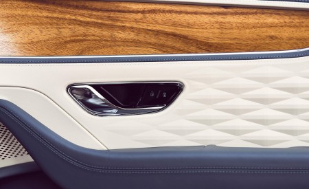 2022 Bentley Flying Spur Hybrid Interior Detail Wallpapers 450x275 (153)