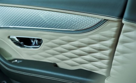 2022 Bentley Flying Spur Hybrid Interior Detail Wallpapers 450x275 (151)