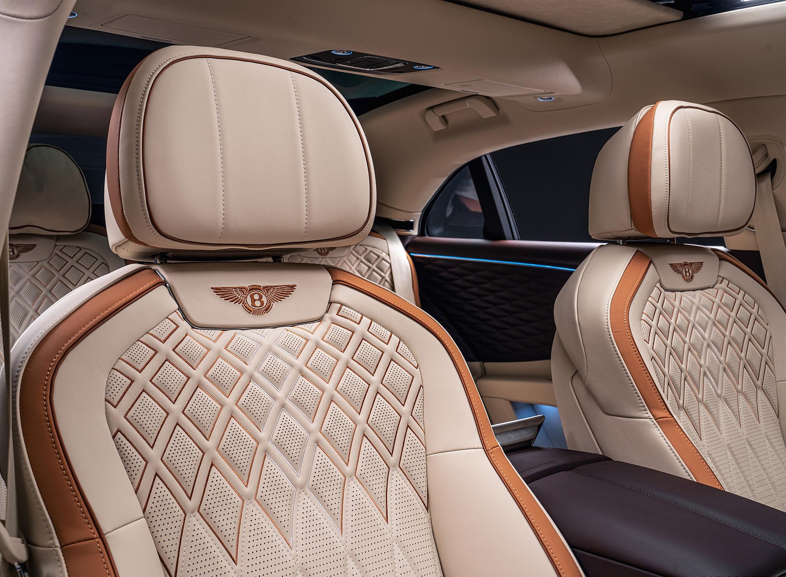 2022 Bentley Flying Spur Hybrid Odyssean Edition Interior Front Seats Wallpapers (9)