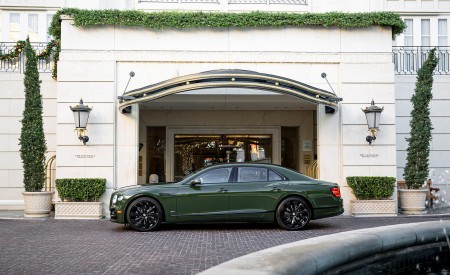 2022 Bentley Flying Spur Hybrid Side Wallpapers 450x275 (75)