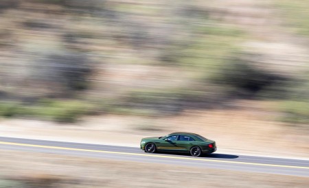 2022 Bentley Flying Spur Hybrid Side Wallpapers  450x275 (39)