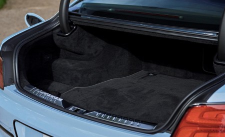 2022 Bentley Flying Spur Hybrid Trunk Wallpapers 450x275 (167)