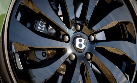 2022 Bentley Flying Spur Hybrid Wheel Wallpapers 450x275 (87)