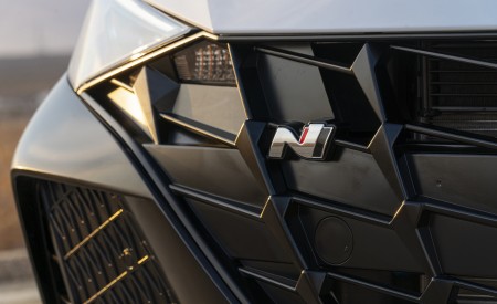 2022 Hyundai Elantra N Detail Wallpapers 450x275 (42)