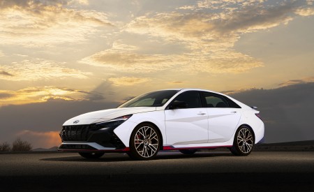 2022 Hyundai Elantra N Front Three-Quarter Wallpapers 450x275 (32)