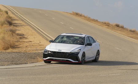 2022 Hyundai Elantra N Front Wallpapers 450x275 (26)