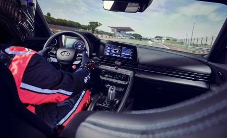 2022 Hyundai Elantra N Interior Cockpit Wallpapers 450x275 (76)