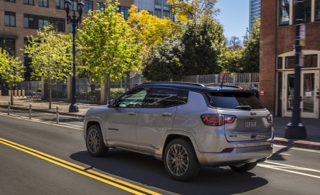 2022 Jeep Compass High Altitude Rear Three-Quarter Wallpapers 450x275 (5)