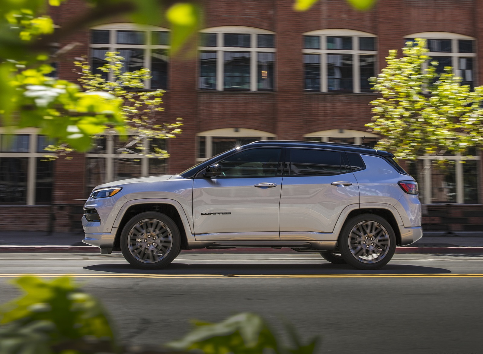 2022 Jeep Compass High Altitude Side Wallpapers (11)