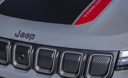 2022 Jeep Compass Trailhawk Grill Wallpapers 450x275 (18)