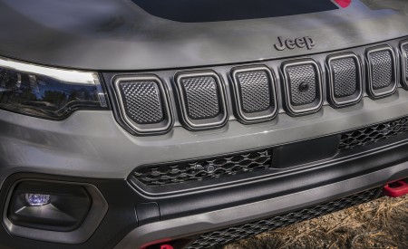 2022 Jeep Compass Trailhawk Grill Wallpapers 450x275 (17)