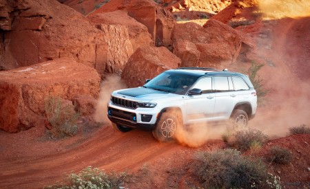 2022 Jeep Grand Cherokee Trailhawk 4xe Off-Road Wallpapers  450x275 (12)