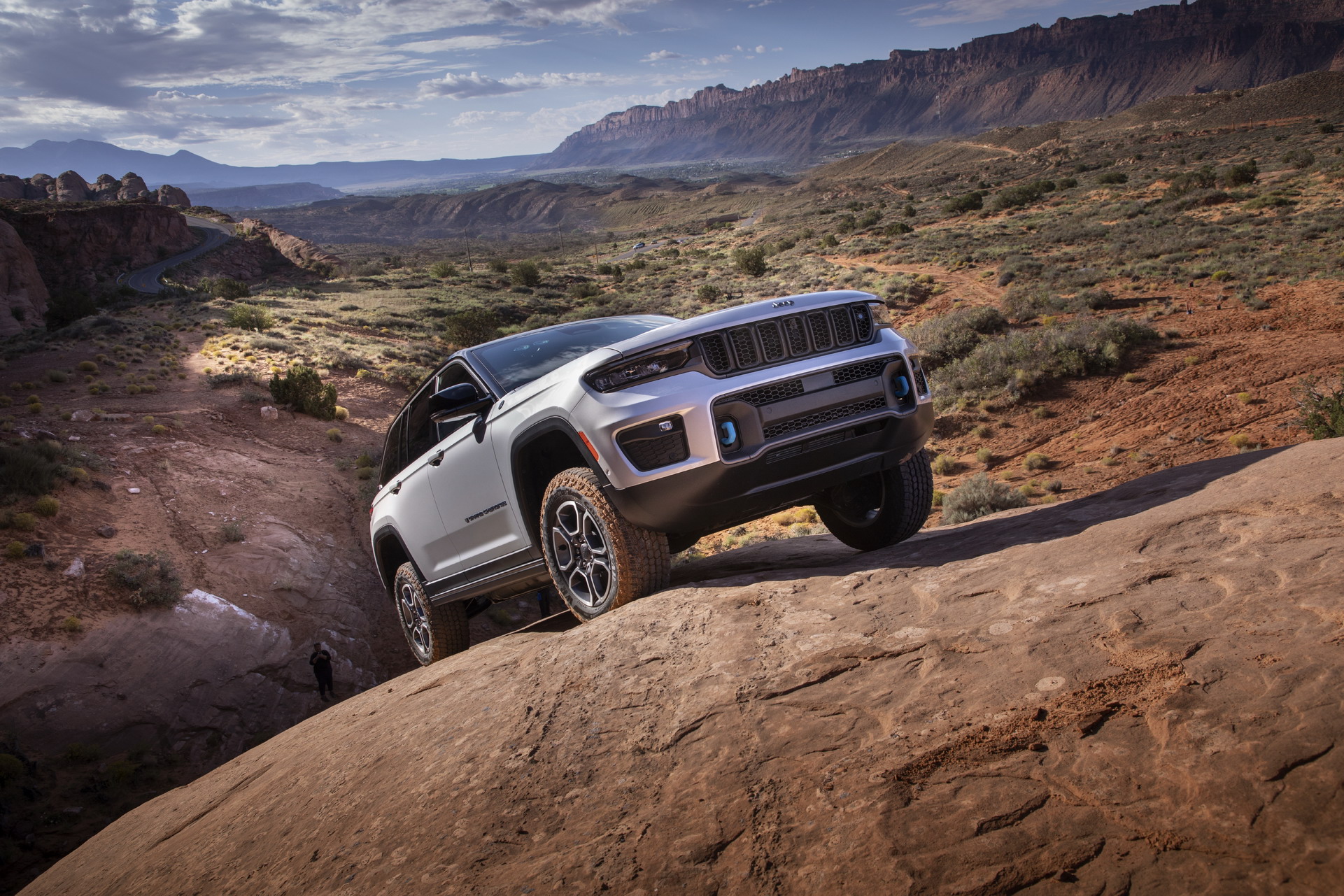 2022 Jeep Grand Cherokee Trailhawk 4xe Off-Road Wallpapers  (15)
