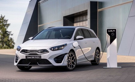2022 Kia Ceed SW Charging Wallpapers 450x275 (7)