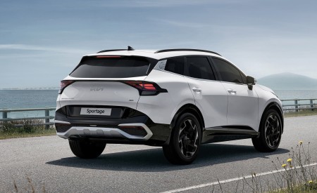 2022 Kia Sportage Rear Three-Quarter Wallpapers 450x275 (5)