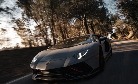 2022 Lamborghini Aventador LP 780-4 Ultimae Front Wallpapers 450x275 (21)