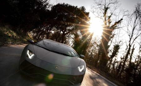 2022 Lamborghini Aventador LP 780-4 Ultimae Front Wallpapers 450x275 (22)
