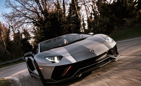 2022 Lamborghini Aventador LP 780-4 Ultimae Front Wallpapers 450x275 (13)