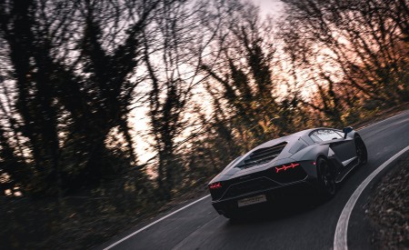 2022 Lamborghini Aventador LP 780-4 Ultimae Rear Wallpapers 450x275 (19)