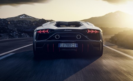 2022 Lamborghini Aventador LP 780-4 Ultimae Rear Wallpapers 450x275 (47)