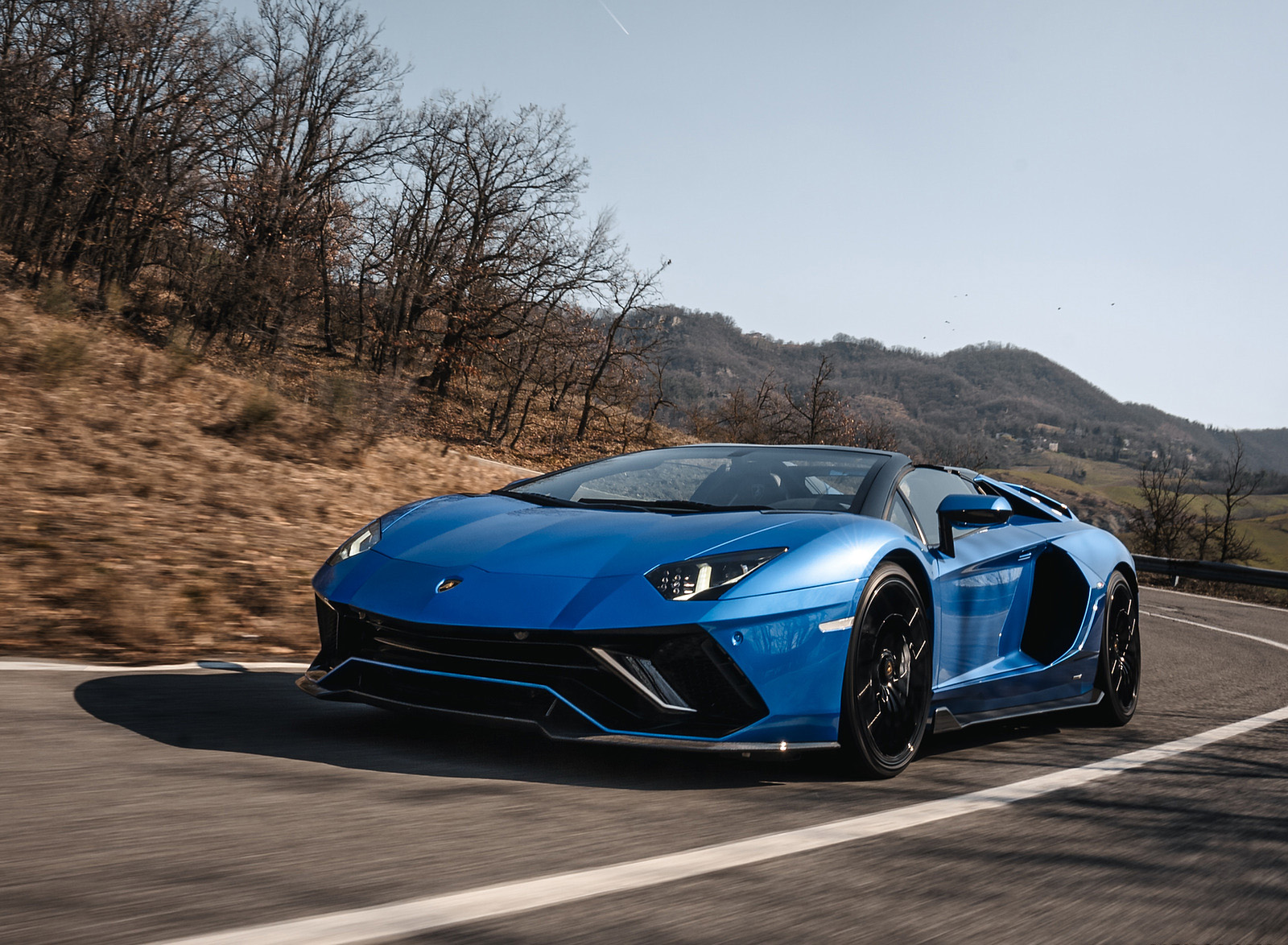 2022 Lamborghini Aventador LP 780-4 Ultimae Roadster Front Three-Quarter Wallpapers #10 of 82