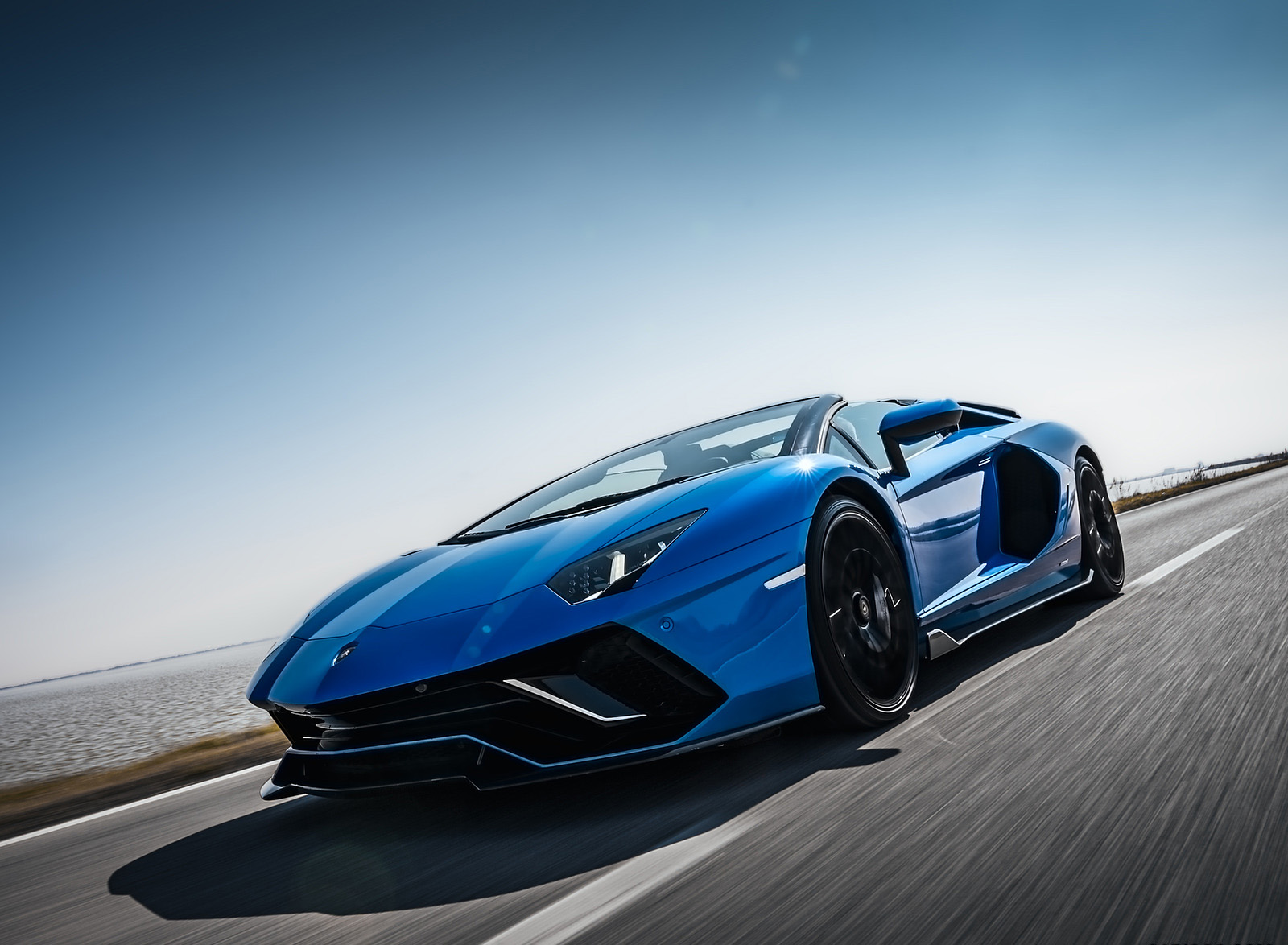 2022 Lamborghini Aventador LP 780-4 Ultimae Roadster Front Three-Quarter Wallpapers (5)
