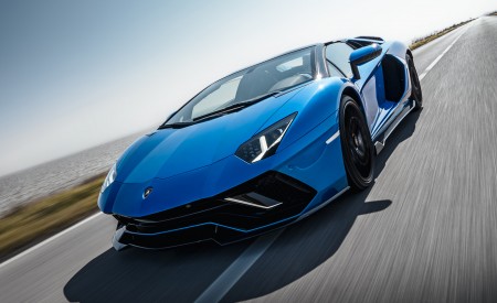 2022 Lamborghini Aventador LP 780-4 Ultimae Roadster Front Three-Quarter Wallpapers 450x275 (6)