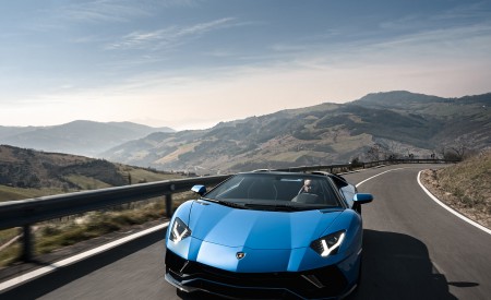 2022 Lamborghini Aventador LP 780-4 Ultimae Roadster Front Wallpapers 450x275 (15)