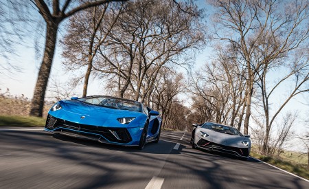 2022 Lamborghini Aventador LP 780-4 Ultimae Roadster Front Wallpapers 450x275 (18)