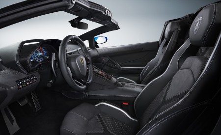 2022 Lamborghini Aventador LP 780-4 Ultimae Roadster Interior Wallpapers 450x275 (59)