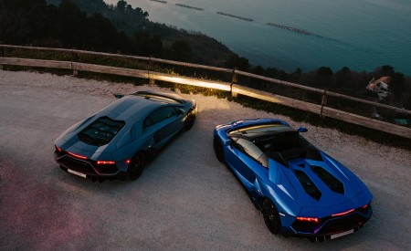 2022 Lamborghini Aventador LP 780-4 Ultimae Roadster Top Wallpapers 450x275 (27)