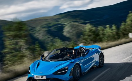 2022 McLaren 765LT Spider Front Three-Quarter Wallpapers 450x275 (54)