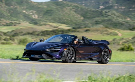 2022 McLaren 765LT Spider Front Three-Quarter Wallpapers 450x275 (7)