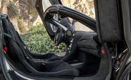 2022 McLaren 765LT Spider Interior Wallpapers 450x275 (32)