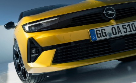 2022 Opel Astra Front Bumper Wallpapers 450x275 (13)