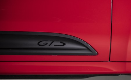 2022 Porsche Macan GTS (Color: Carmine Red) Detail Wallpapers 450x275 (34)
