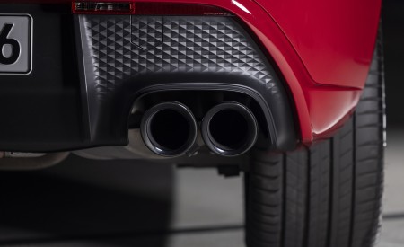 2022 Porsche Macan GTS (Color: Carmine Red) Exhaust Wallpapers 450x275 (36)