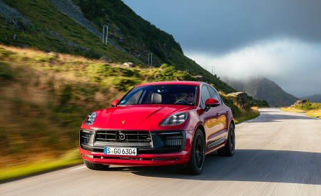2022 Porsche Macan GTS (Color: Carmine Red) Front Wallpapers 450x275 (61)