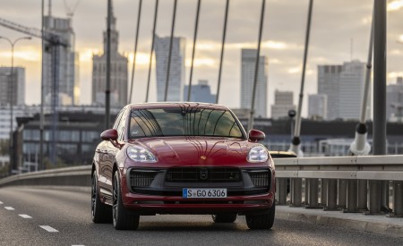 2022 Porsche Macan GTS (Color: Carmine Red) Front Wallpapers 450x275 (9)