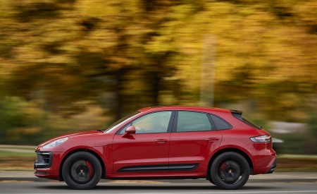 2022 Porsche Macan GTS (Color: Carmine Red) Side Wallpapers 450x275 (24)