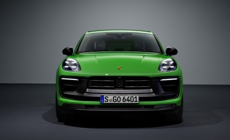 2022 Porsche Macan GTS with Sport Package Front Wallpapers 450x275 (215)