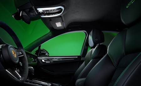 2022 Porsche Macan GTS with Sport Package Interior Wallpapers 450x275 (208)